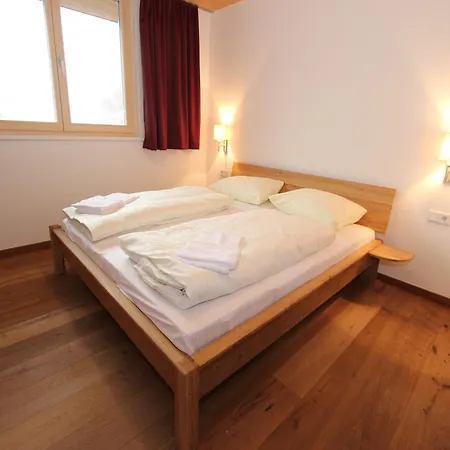 Apartment - 1St Floor With Sauna And Convenient Location In Close Proximity To The Wildkogelbahnen Cable Car *