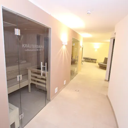 Apartment - 1St Floor With Sauna And Convenient Location In Close Proximity To The Wildkogelbahnen Cable Car