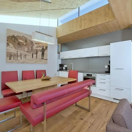 Apartment - 1St Floor With Sauna And Convenient Location In Close Proximity To The Wildkogelbahnen Cable Car